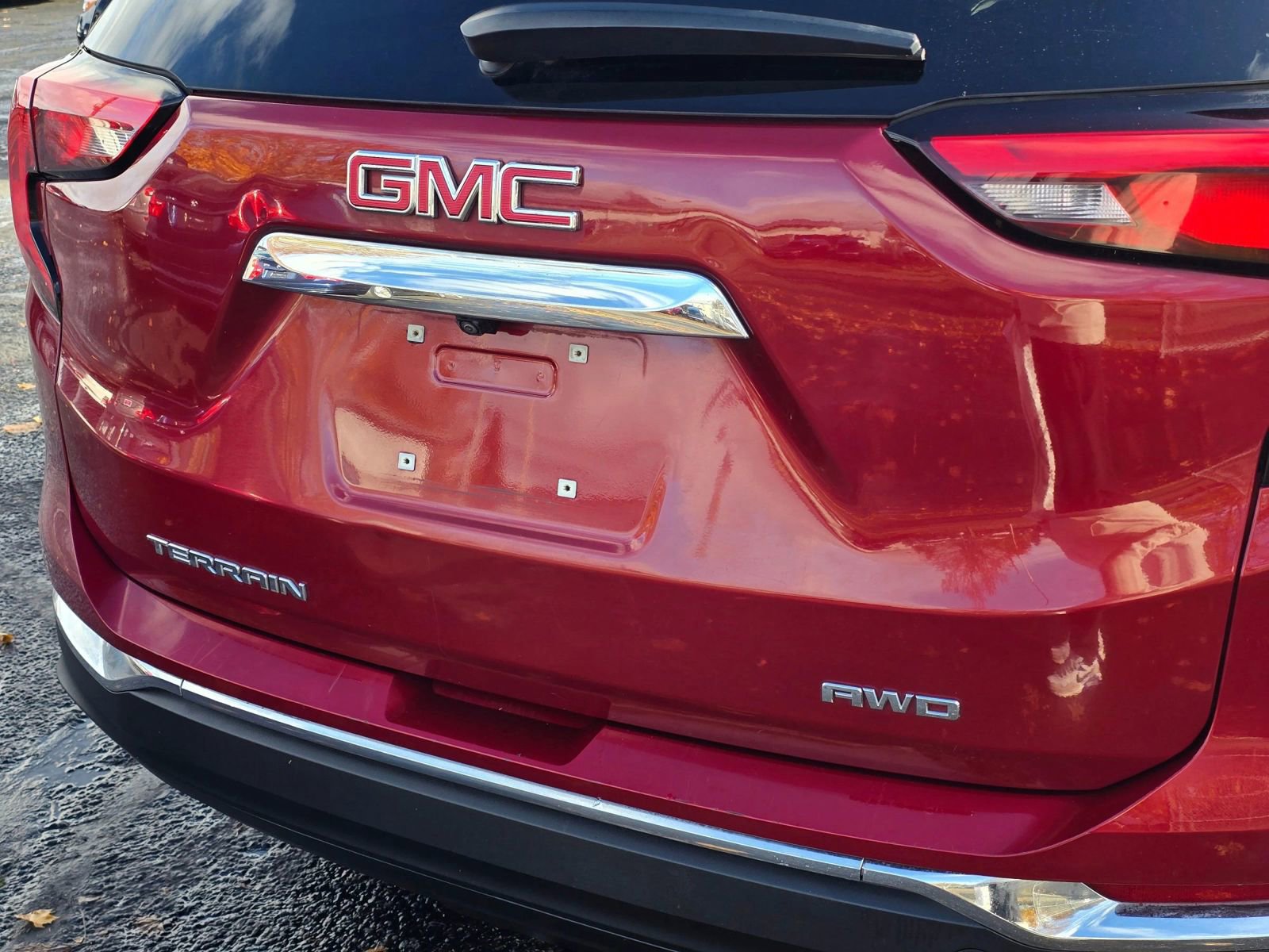 Used 2019 GMC Terrain SLT image 13