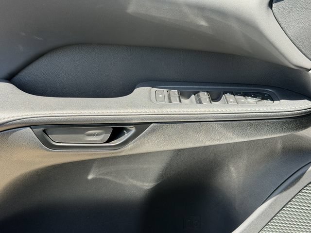 Used 2025 Lexus RX 350 Premium w/ Accessory Package (Z1) FWD image 23