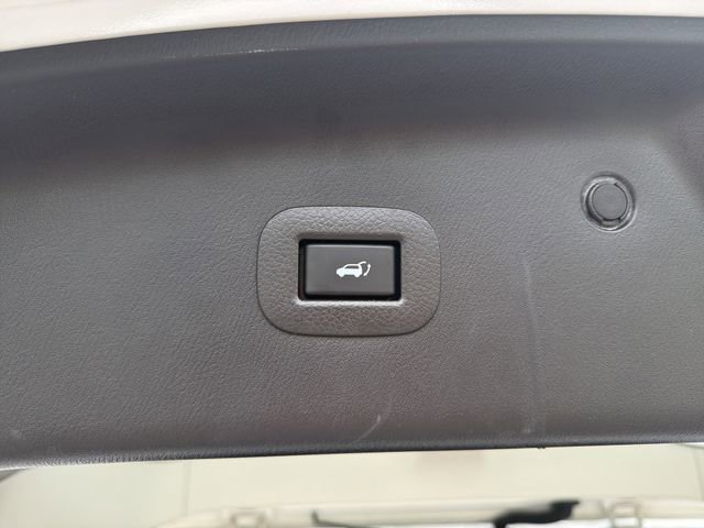 Used 2023 INFINITI QX80 Premium Select w/ Cargo Package image 22