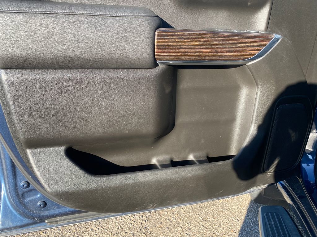 Used 2022 GMC Sierra 1500 Elevation w/ LPO, Elevation Black Package image 12