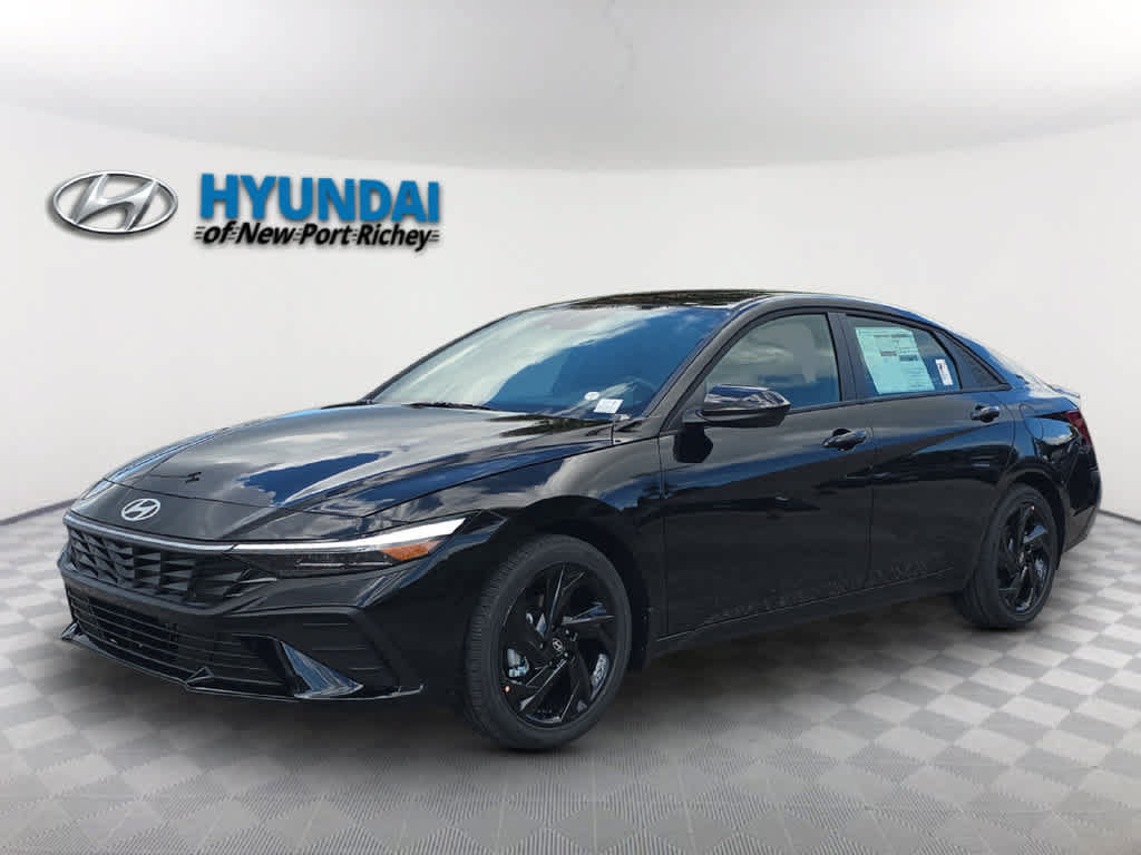 New 2026 Hyundai Elantra SEL Sport FWD image 1
