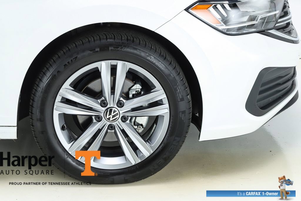 Used 2024 Volkswagen Jetta SE w/ Panoramic Sunroof Package image 51