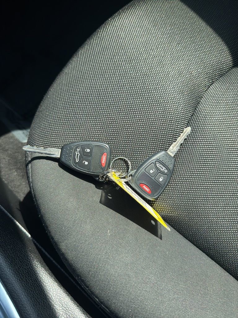 Used 2014 Dodge Avenger SXT w/ Blacktop Package image 25