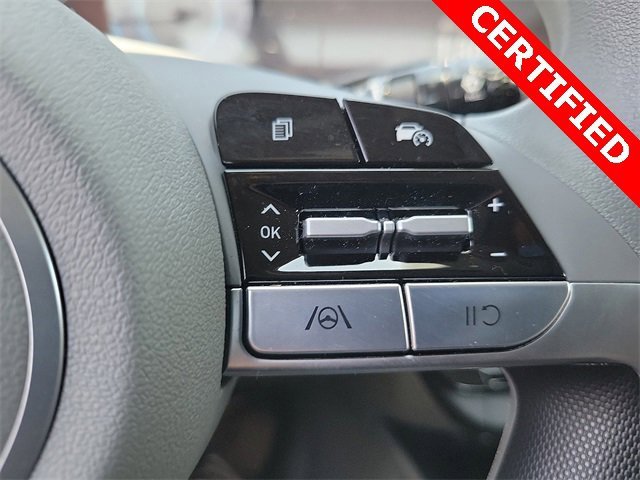 Used 2024 Hyundai Elantra SEL image 5