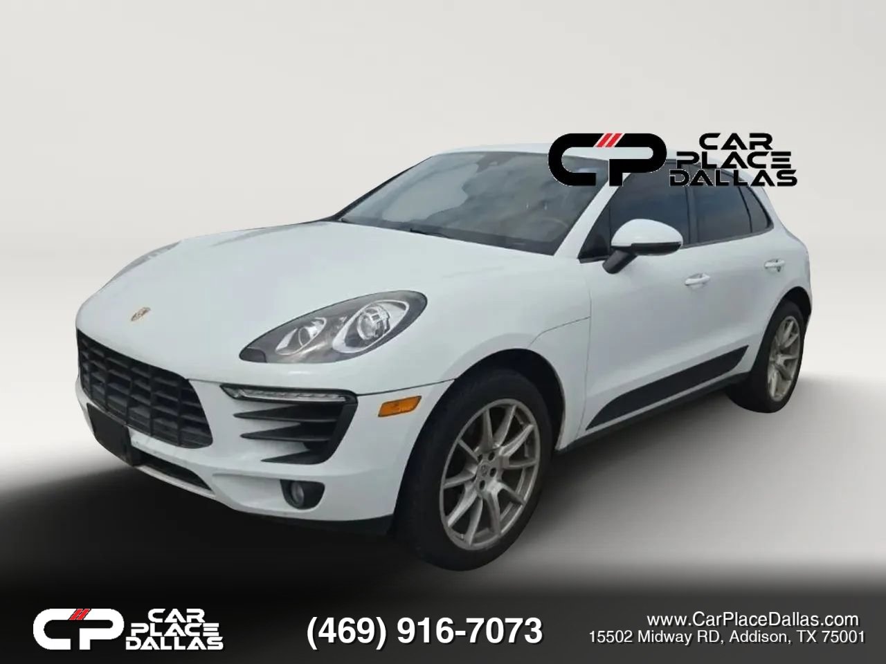 Used 2018 Porsche Macan AWD/4WD image 3