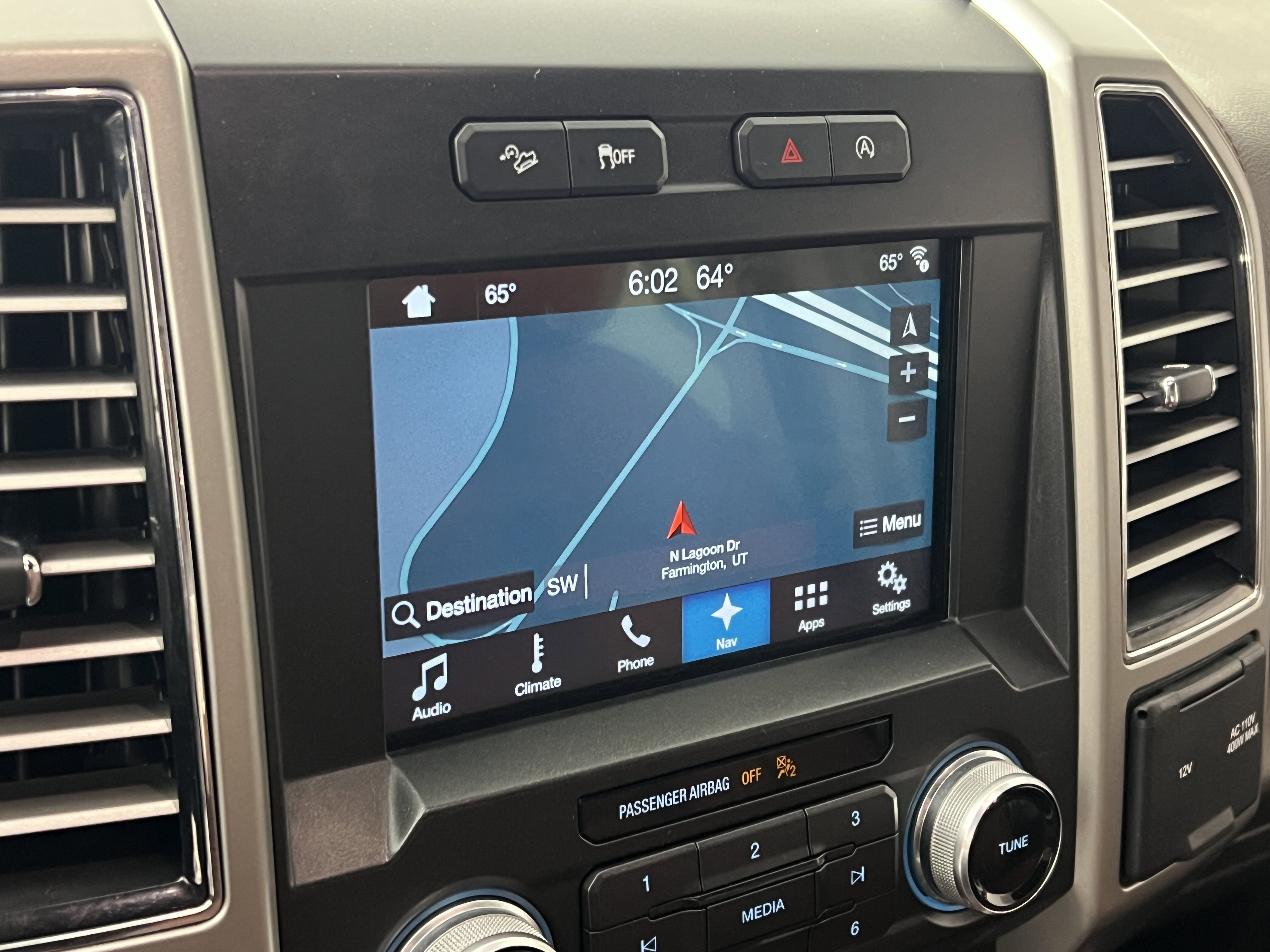 Used 2018 Ford F150 King Ranch w/ Equipment Group 601A Luxury image 27