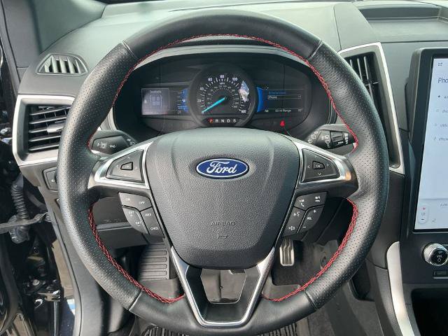 Certified 2024 Ford Edge ST-Line AWD/4WD image 16