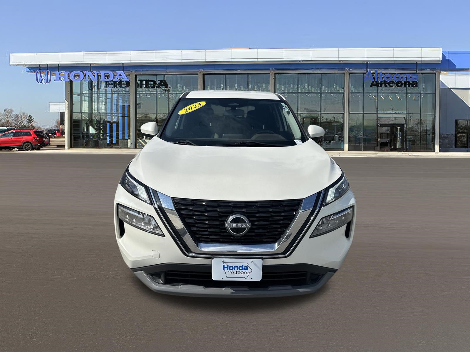 Used 2023 Nissan Rogue SV AWD/4WD image 7