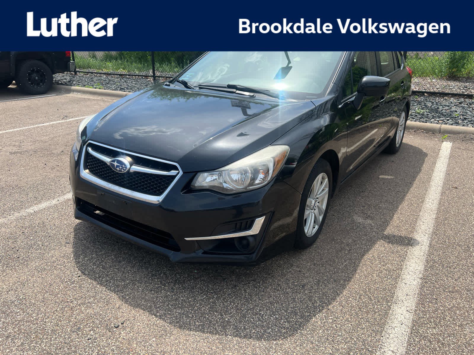Used 2016 Subaru Impreza 2.0i Premium AWD/4WD image 1