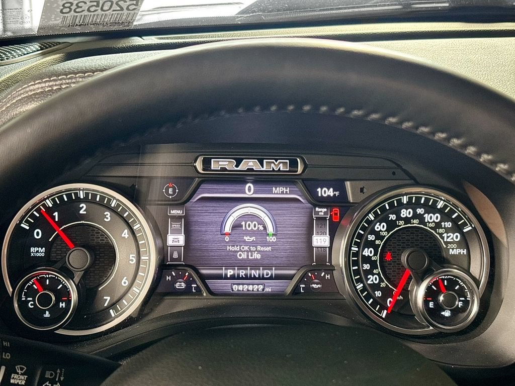 Used 2021 RAM 1500 Laramie w/ Sport Appearance Package AWD/4WD image 14