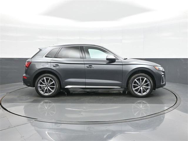 Used 2024 Audi SQ5 Premium Plus image 8