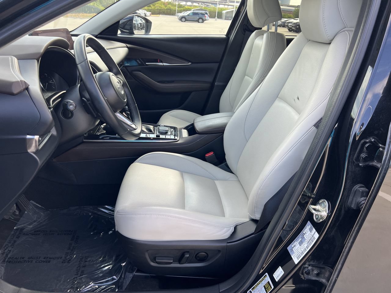 Used 2025 MAZDA CX-30 AWD 2.5 S w/ Premium Package image 9
