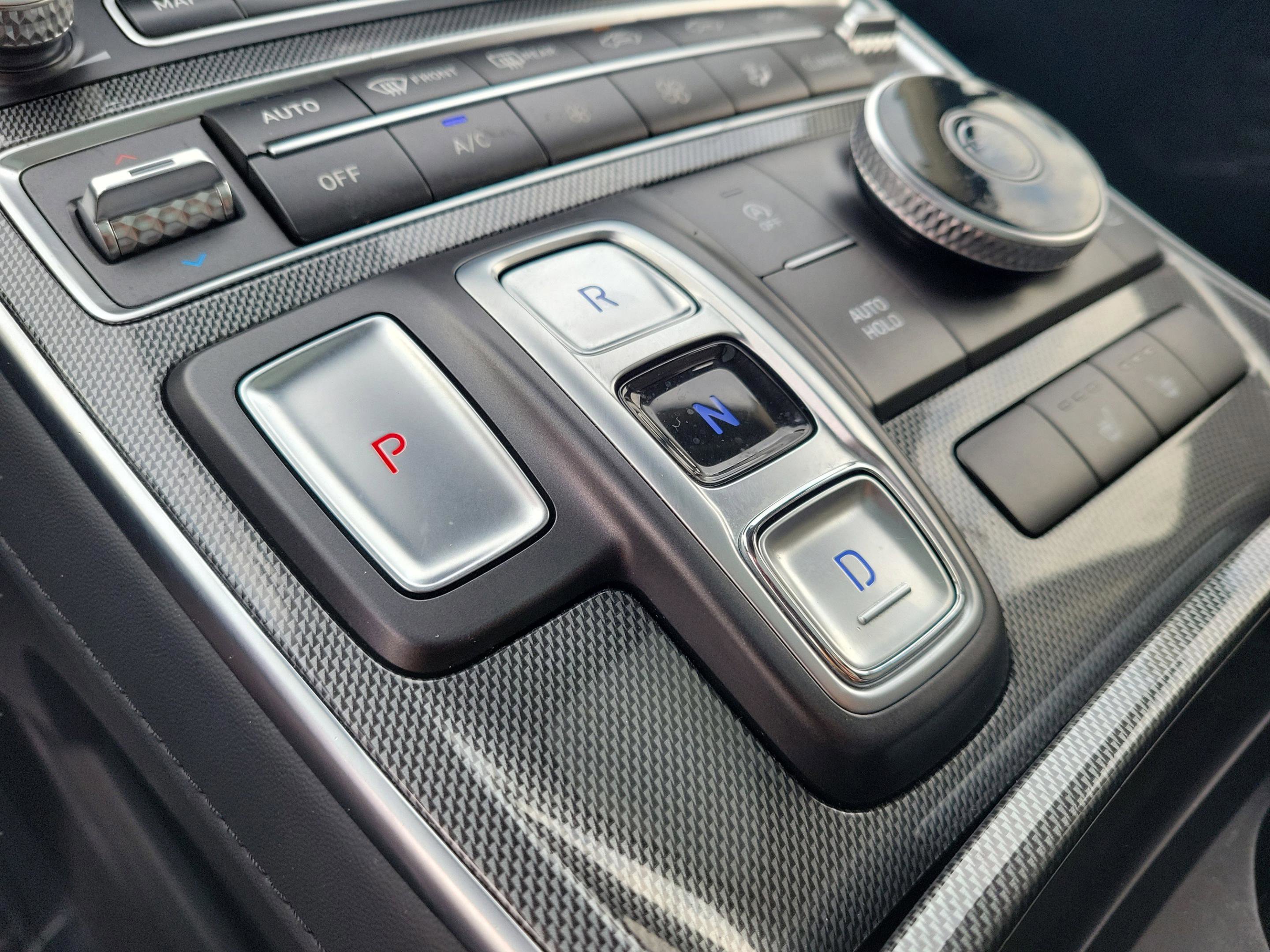 Used 2023 Hyundai Santa Fe SEL w/ Premium Package image 31