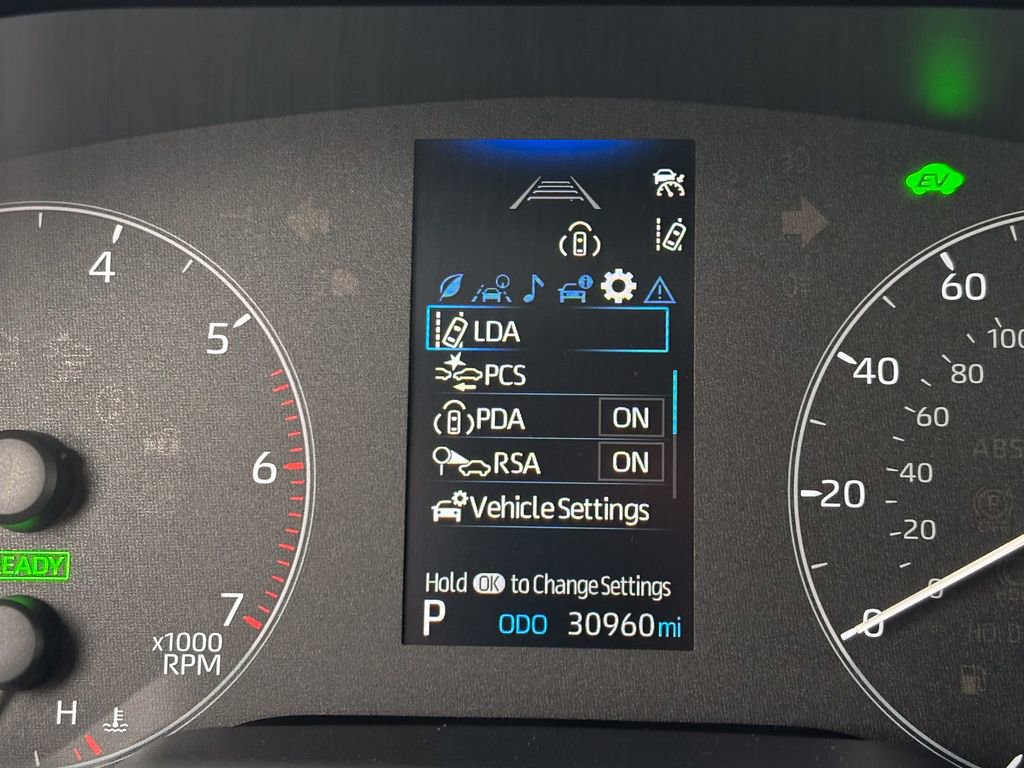 Used 2023 Toyota Corolla LE w/ Carpet Mat Package (TMS) image 26