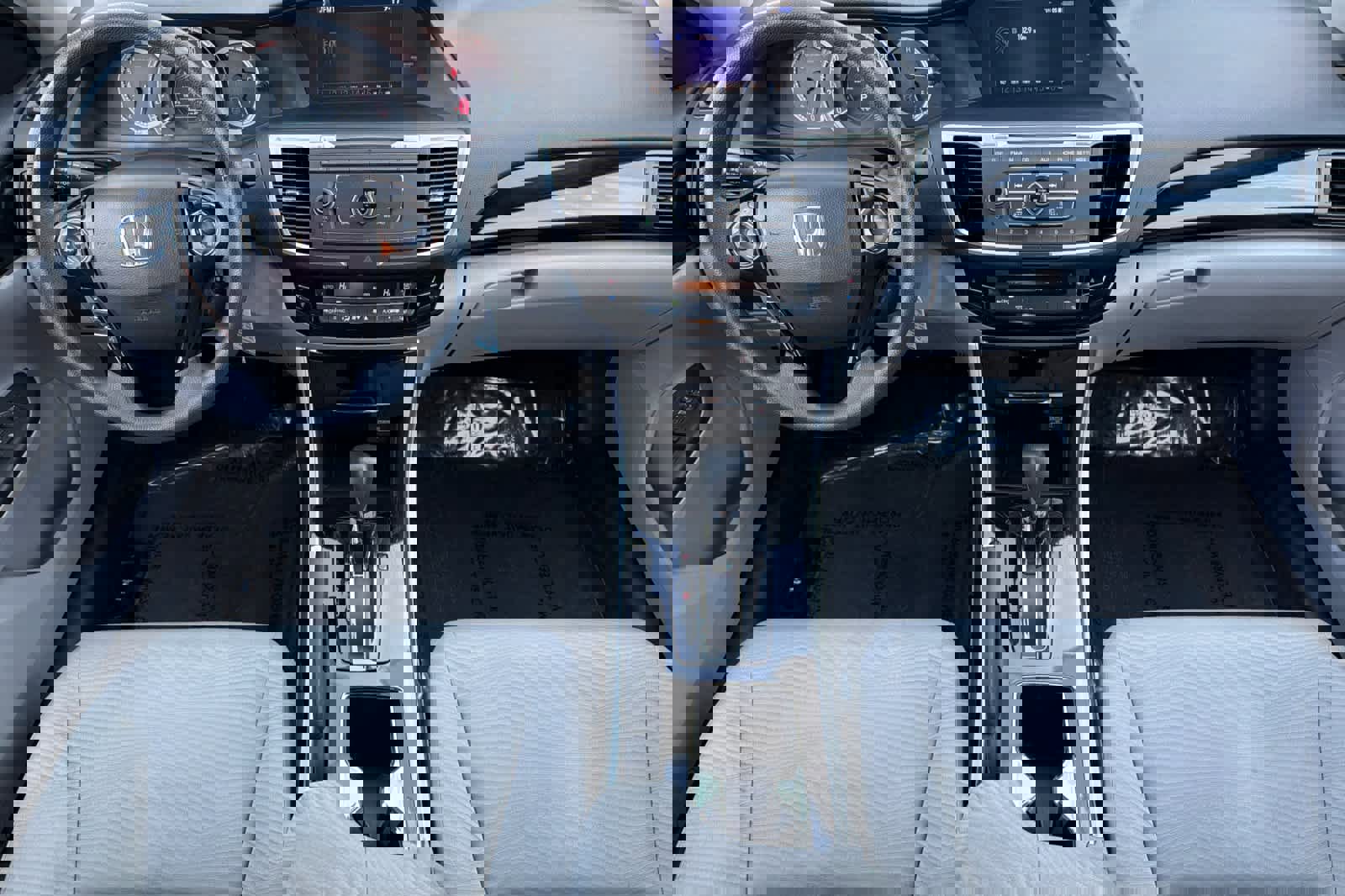 Used 2016 Honda Accord LX image 3