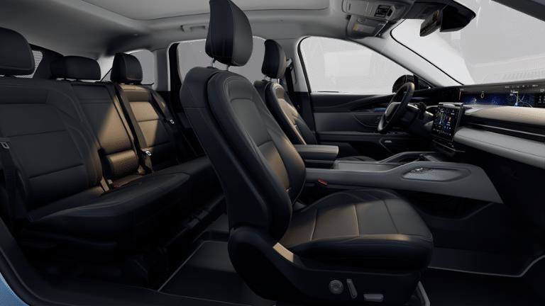 New 2025 Lincoln Nautilus Premier w/ Equipment Group 102A image 27