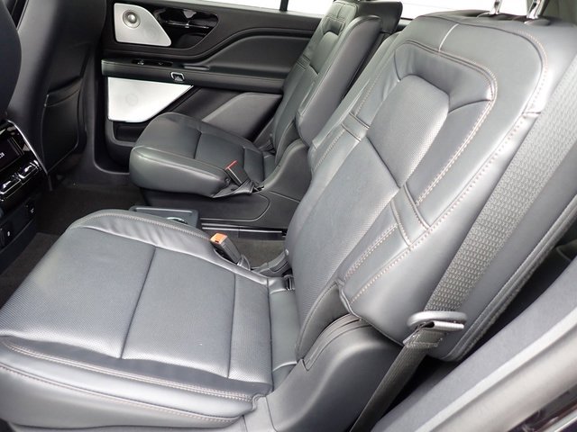 New 2025 Lincoln Aviator Reserve w/ Equipment Group 201A AWD/4WD image 24