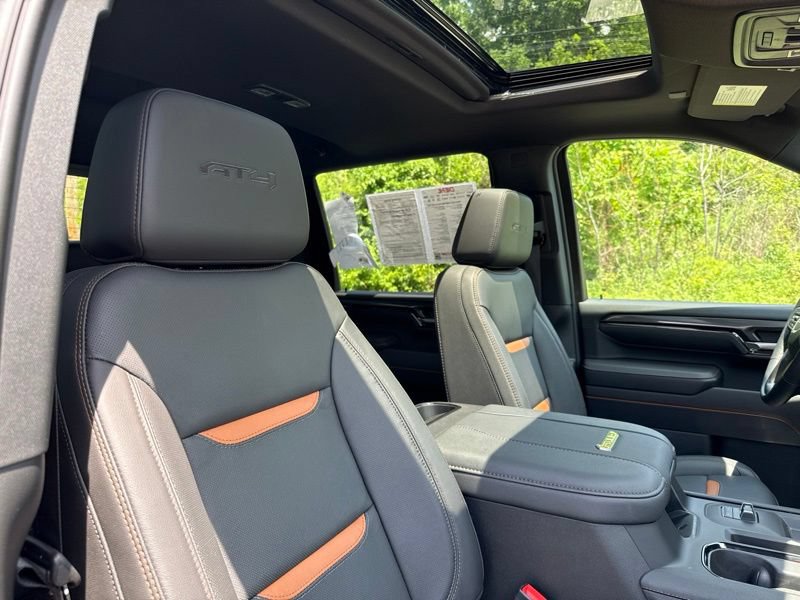 Used 2024 GMC Sierra 2500 AT4 w/ AT4 Premium Plus Package AWD/4WD image 17