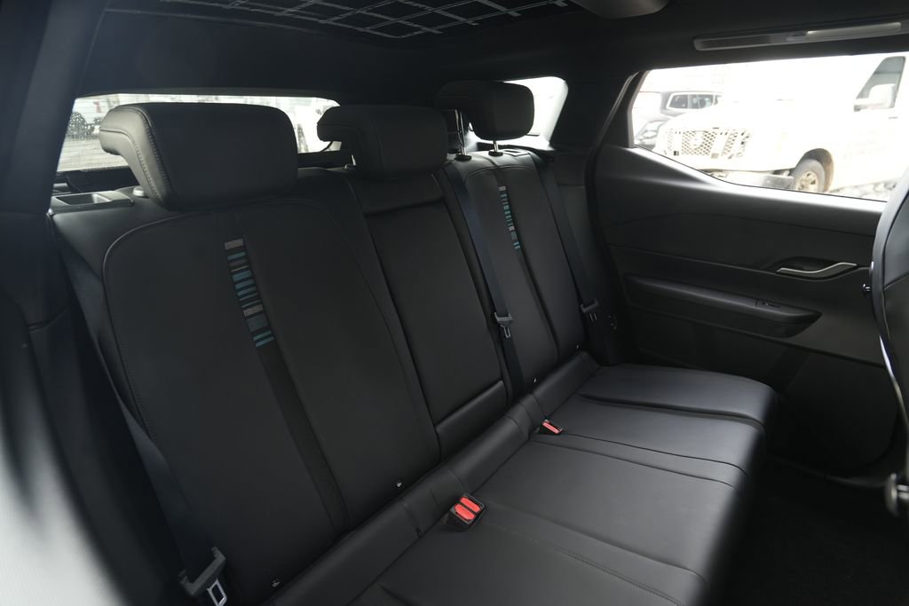 Used 2023 Fisker Ocean Extreme image 19