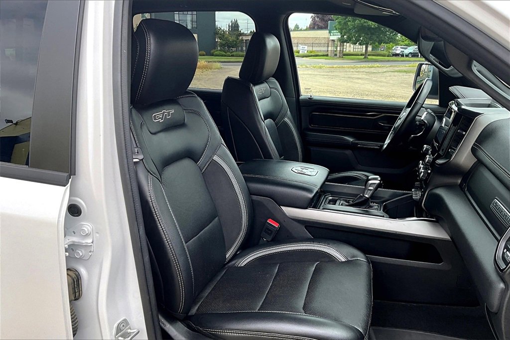 Used 2022 RAM 1500 Laramie image 9