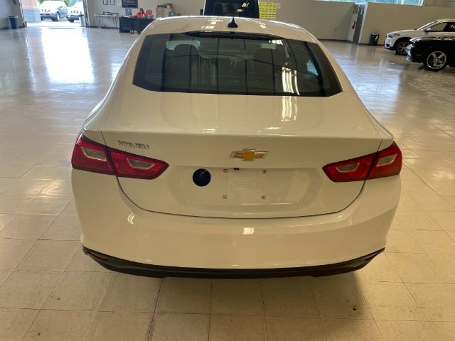 Used 2023 Chevrolet Malibu LS image 5