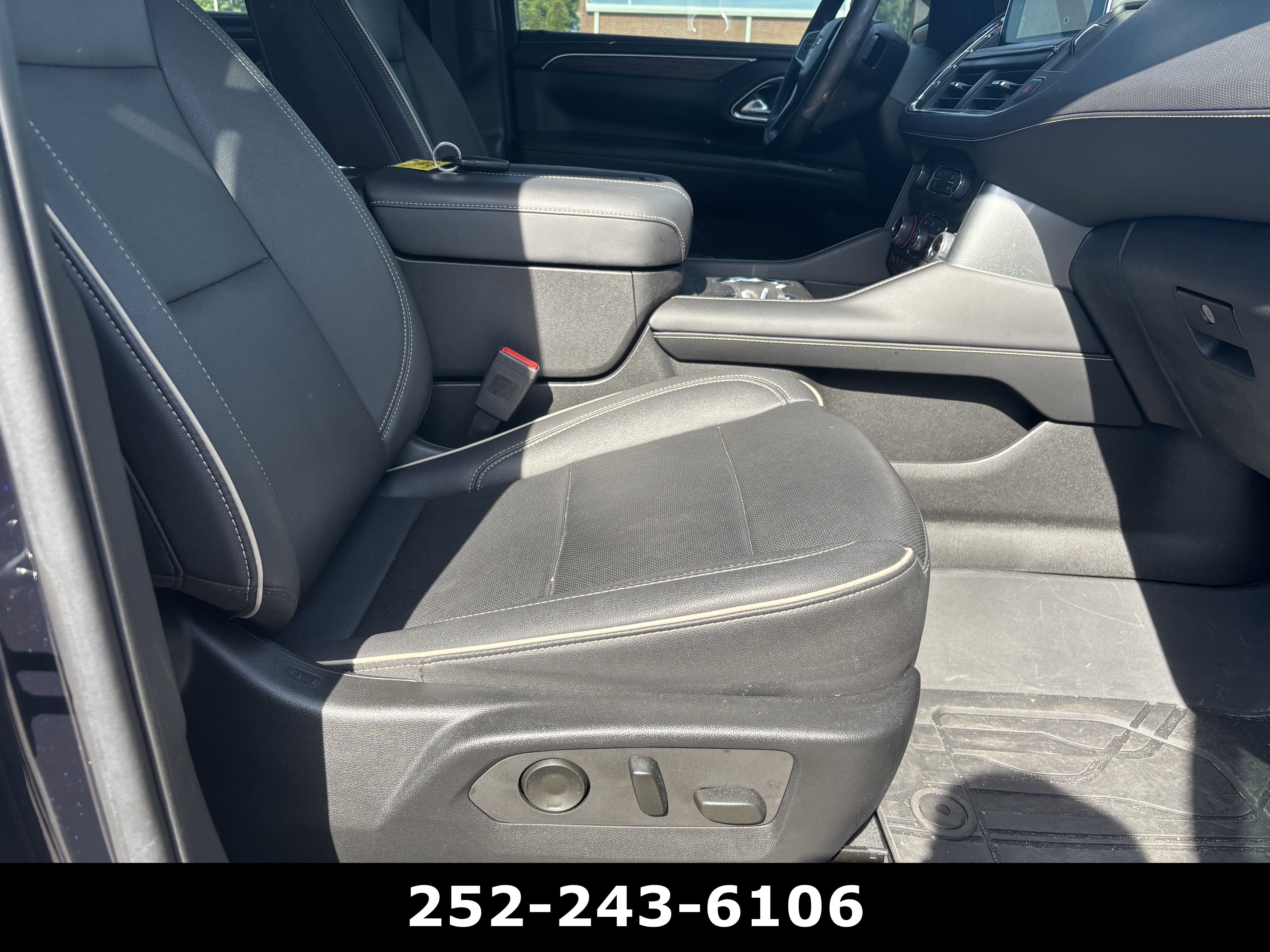 Used 2023 Chevrolet Tahoe Premier w/ Premium Package 2 RWD image 7