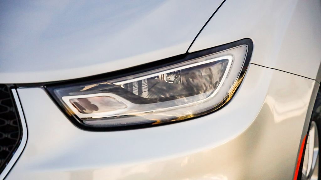 Certified 2024 Chrysler Pacifica Touring-L image 5