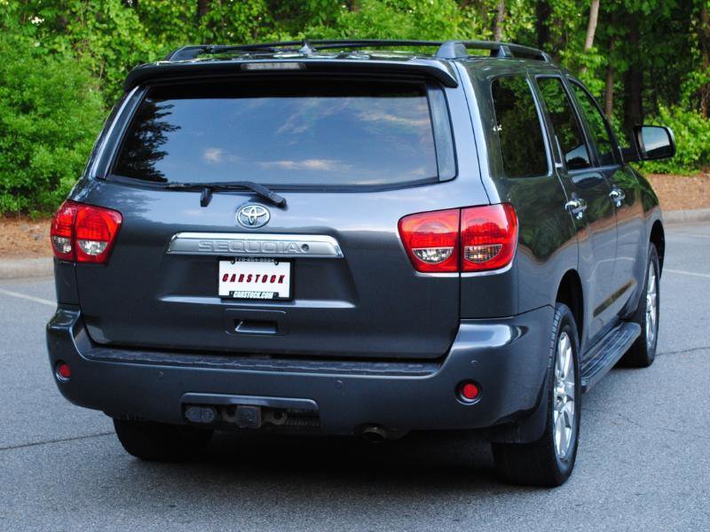 Used 2013 Toyota Sequoia Limited AWD/4WD image 19