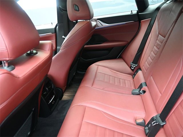 Used 2023 BMW i4 eDrive40 w/ M Sport Package image 23