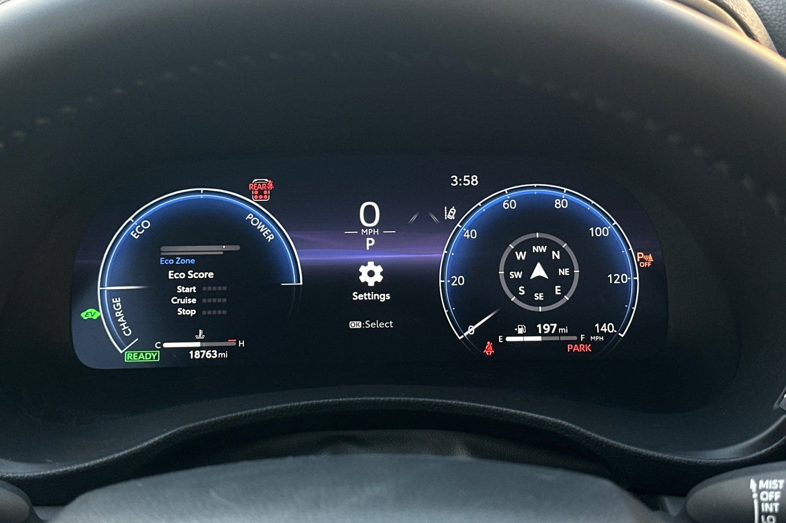 Used 2024 Toyota Highlander Limited image 18