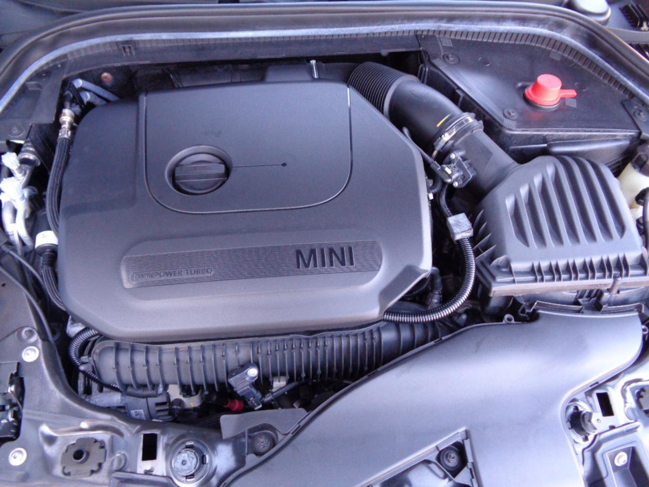 Used 2021 MINI Cooper S w/ Signature Upholstery Package image 19