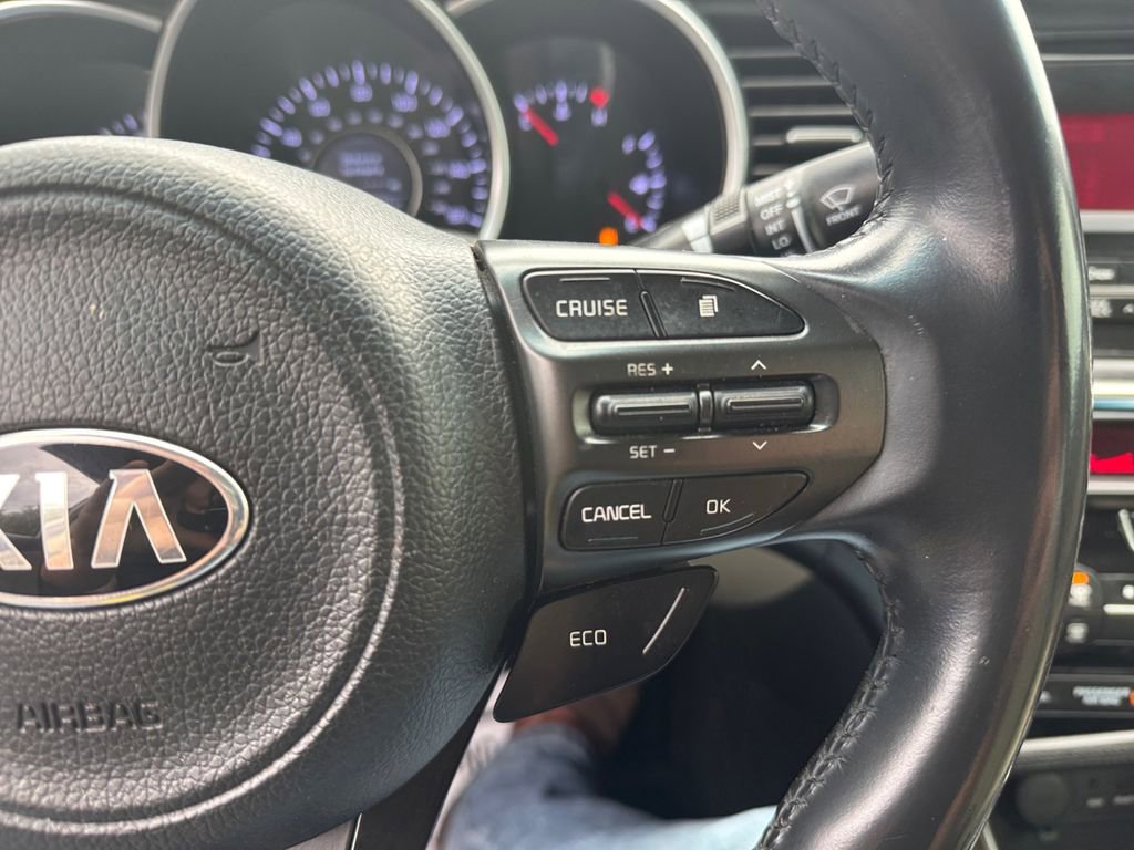 Used 2014 Kia Optima EX image 32