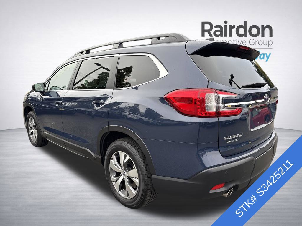 Used 2025 Subaru Ascent Premium AWD/4WD image 3