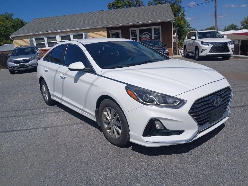 Used 2019 Hyundai Sonata SE image 3