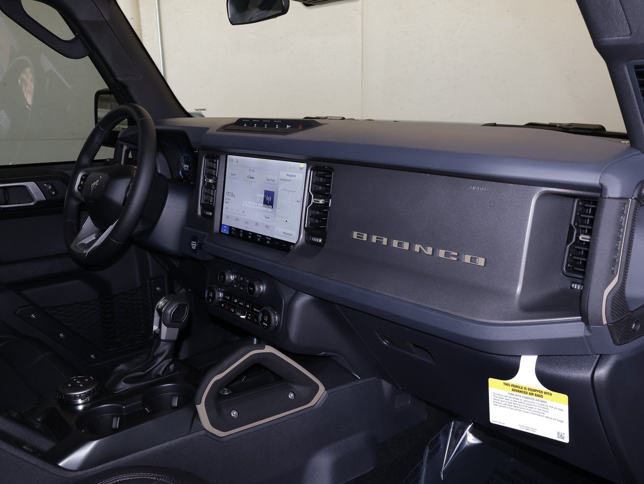 New 2026 Ford Bronco Badlands AWD/4WD image 39