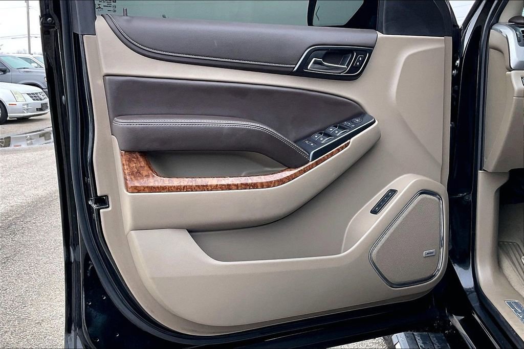 Used 2019 Chevrolet Suburban Premier w/ Max Trailering Package image 13