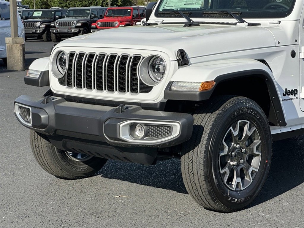 New 2025 Jeep Wrangler Sahara image 31