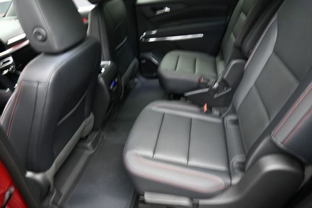 New 2026 Chevrolet Traverse Z71 w/ Enhanced Driving Package AWD/4WD image 10