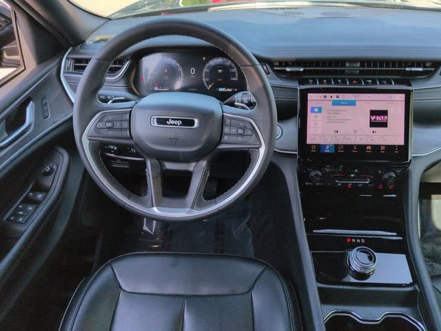 Certified 2024 Jeep Grand Cherokee L Limited w/ Black Appearance Package RWD image 19