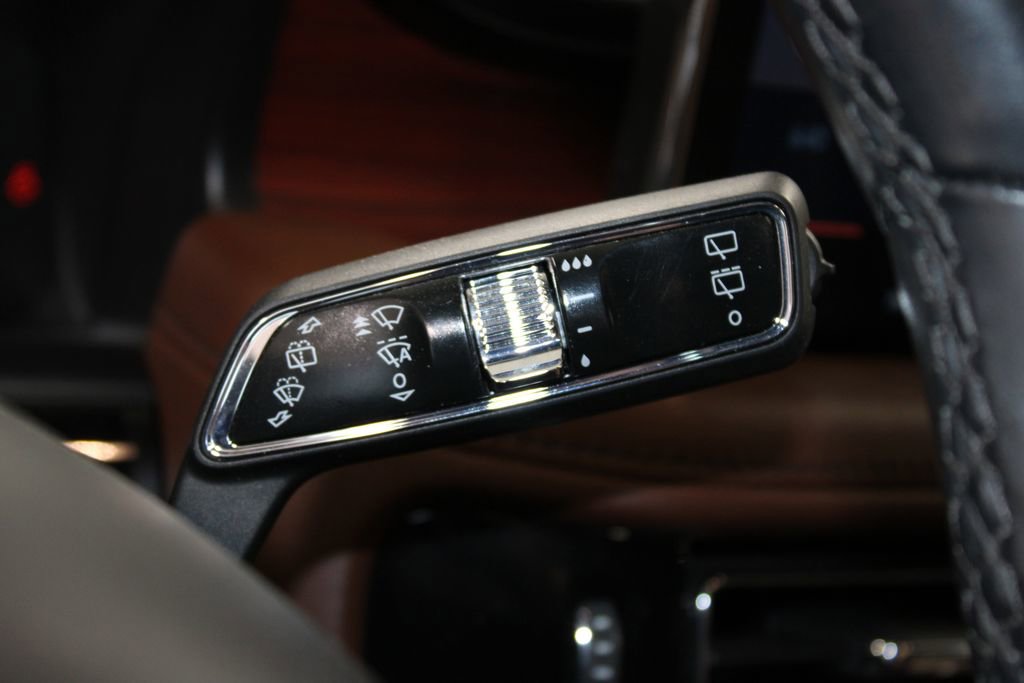 Used 2022 Lincoln Nautilus Reserve w/ Equipment Group 201A image 41