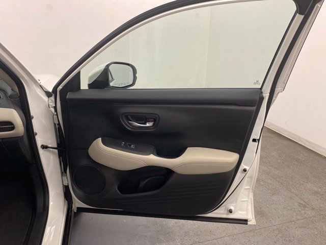 Certified 2024 Honda HR-V EX-L image 26