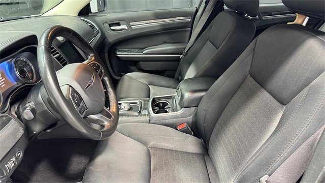 Used 2019 Chrysler 300 Touring w/ Sport Appearance Package image 23