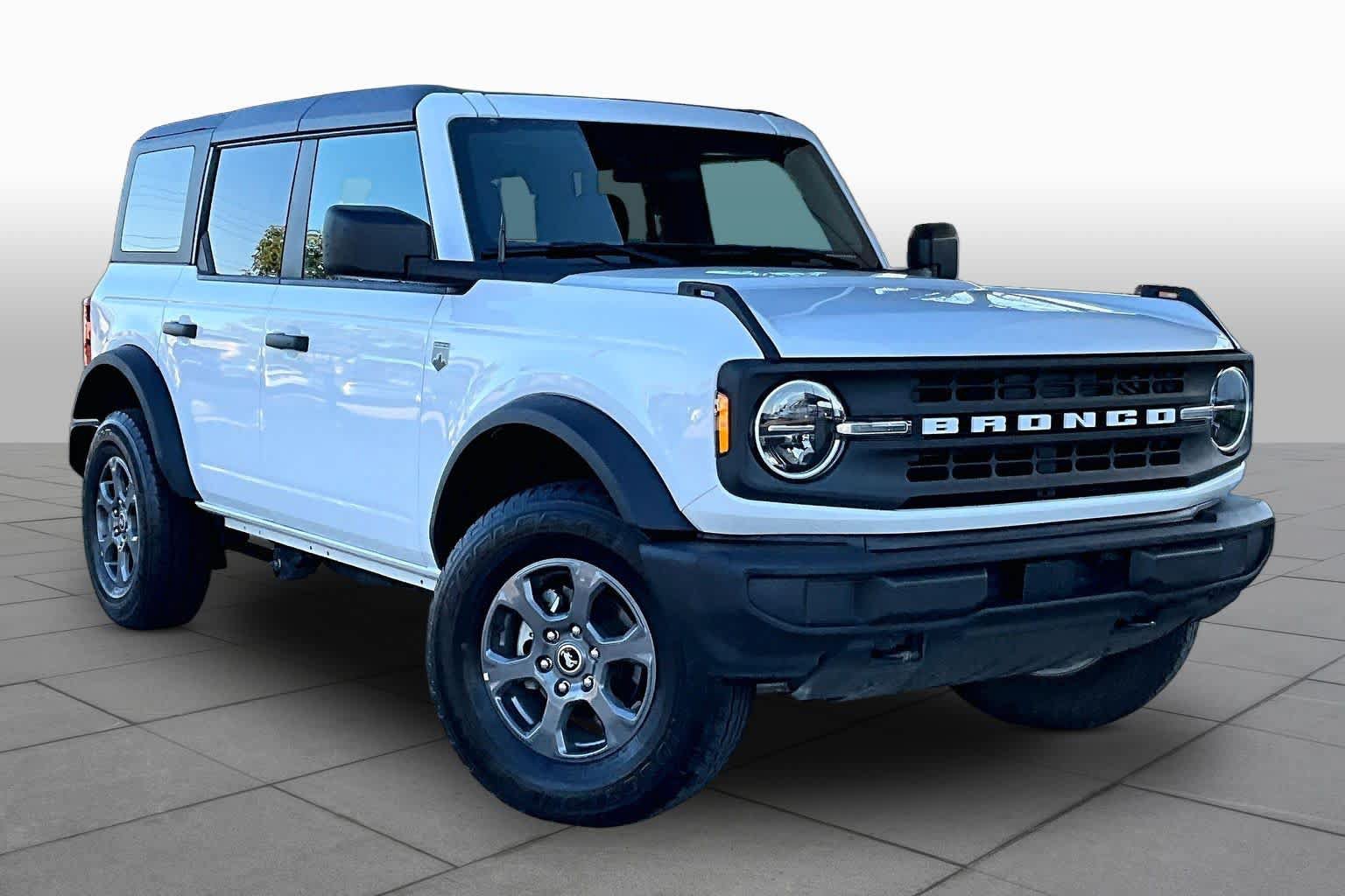Used 2025 Ford Bronco Big Bend AWD/4WD image 3