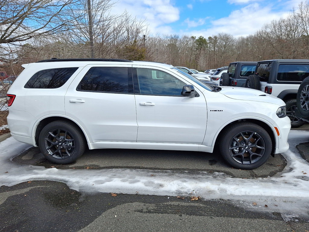 New 2026 Dodge Durango GT w/ Blacktop Package AWD/4WD image 3