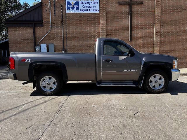 Used 2012 Chevrolet Silverado 1500 LT w/ Interior Plus Package image 3