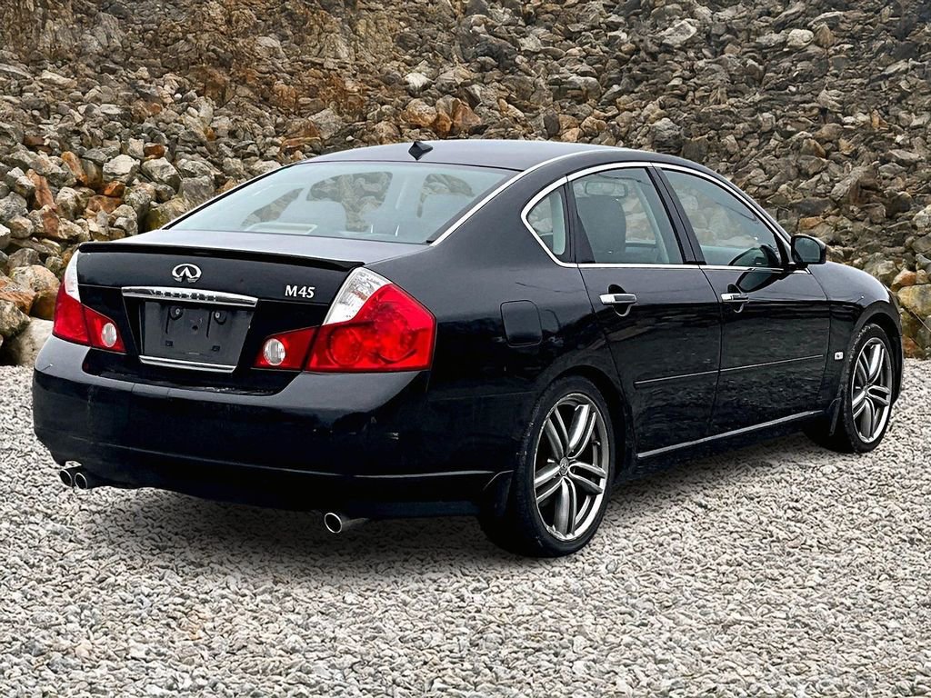 Used 2007 INFINITI M45 Sport w/ Technology Pkg image 2