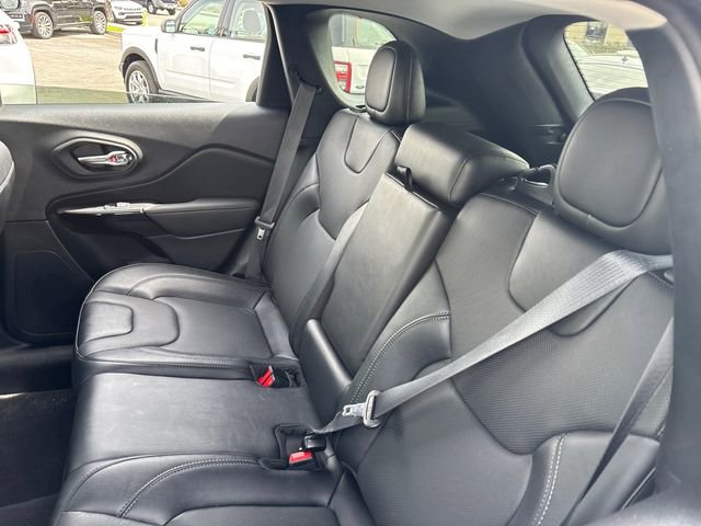 Used 2023 Jeep Cherokee Altitude Lux image 9