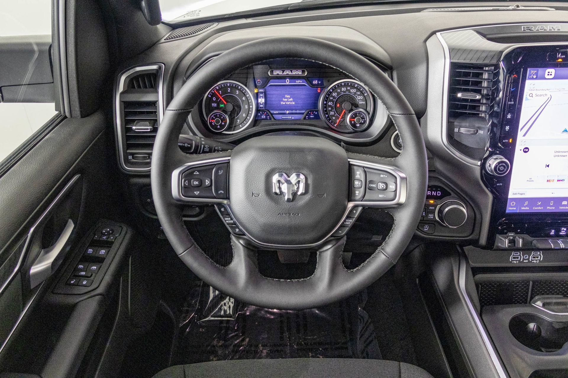 New 2026 RAM 1500 Big Horn AWD/4WD image 30