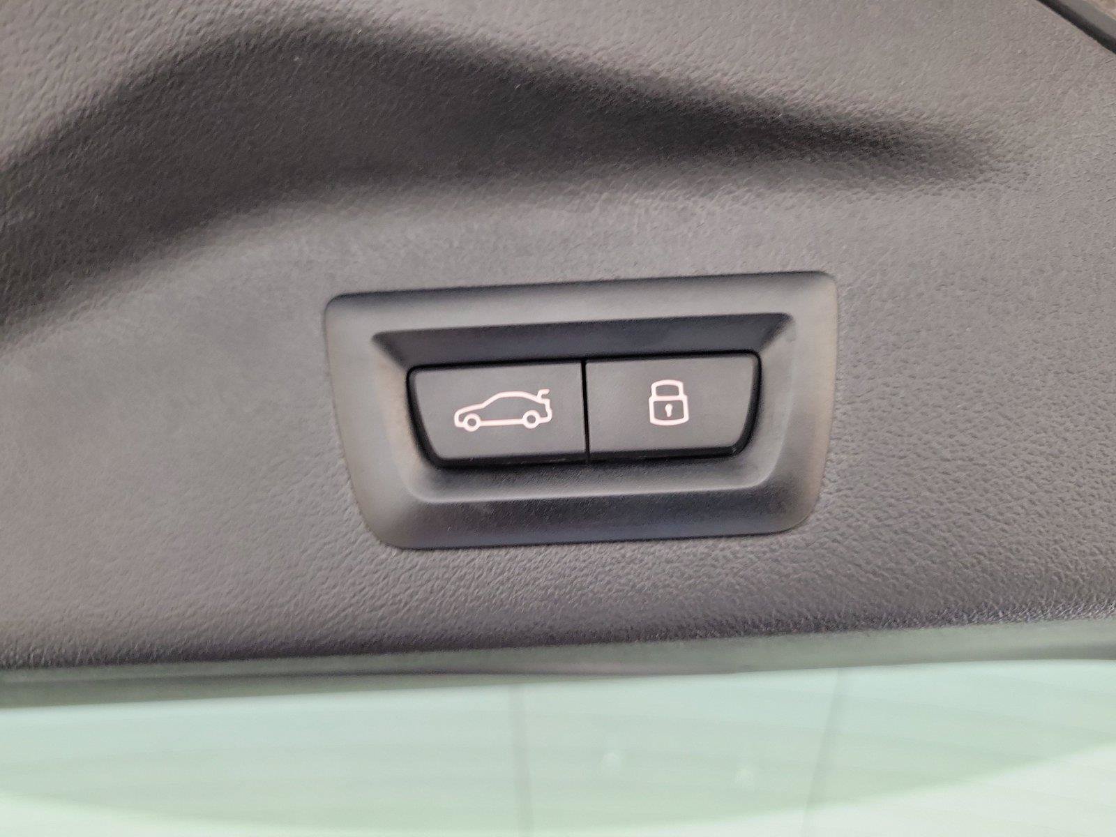 Used 2024 BMW X7 M60i w/ Executive Package AWD/4WD image 8