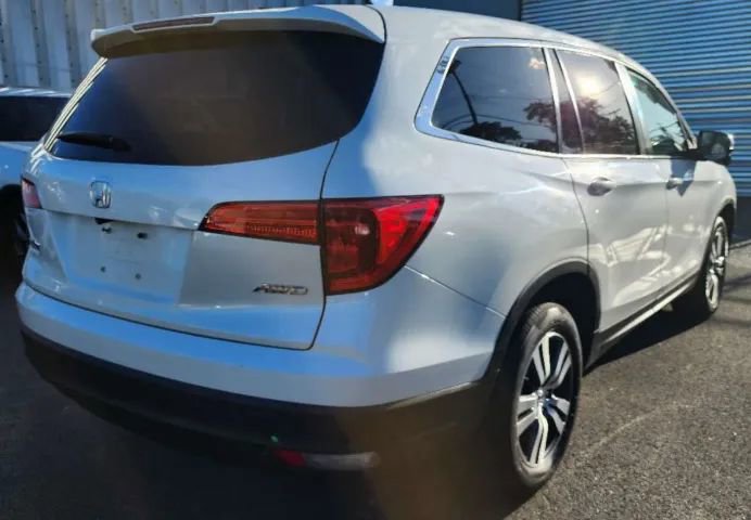 Used 2017 Honda Pilot EX-L image 6